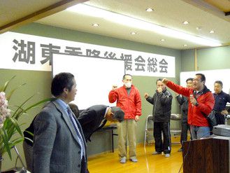 講演会、議会風景